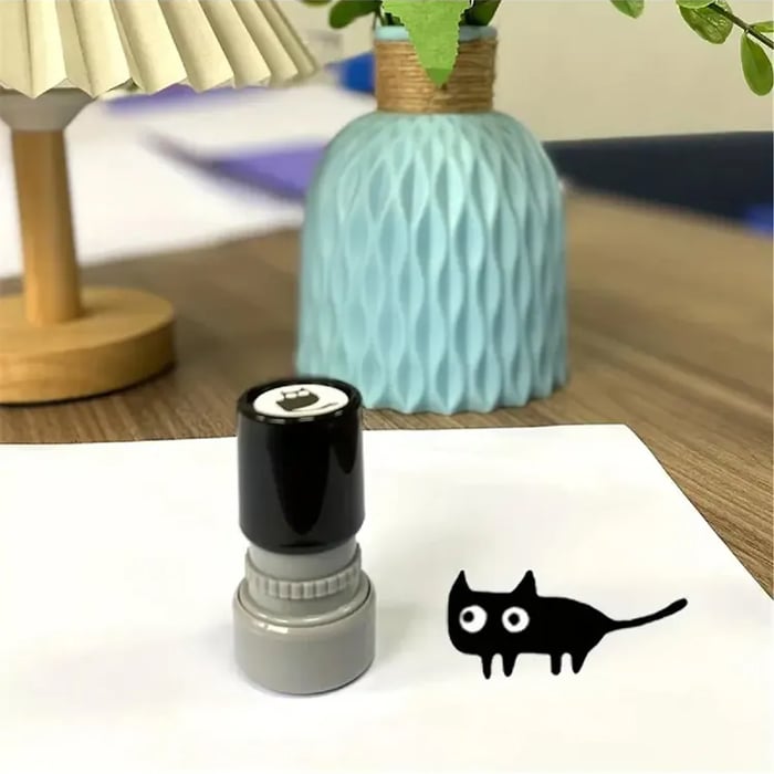 Cat Pattern Stamp,4  Counts/set Round Self-inking Stamp